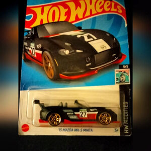 Mazda Miata hotwheel